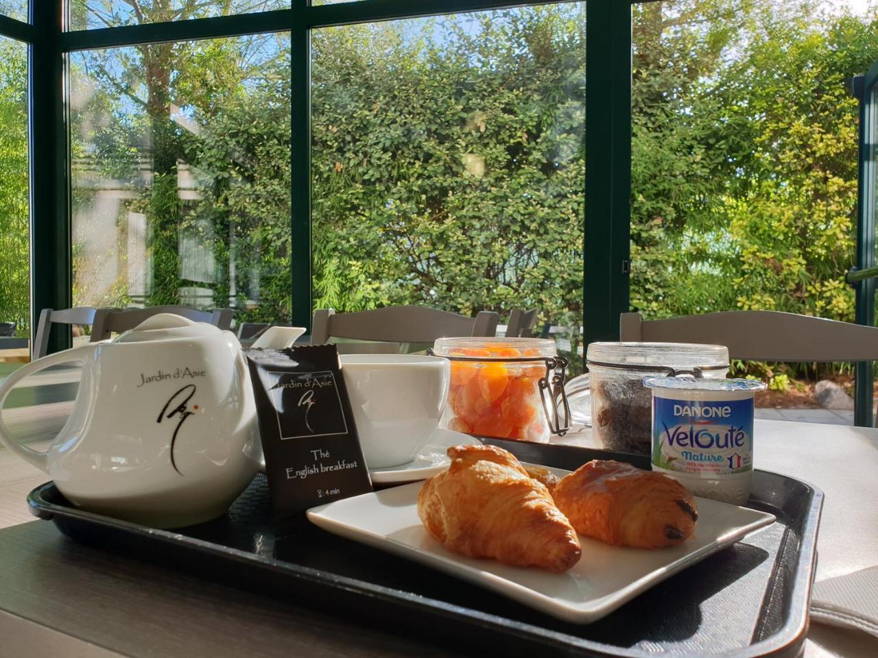 Brit Hotel Du Moulin De La Pioline - La Table A Fromages Aix-en-Provence Exterior foto